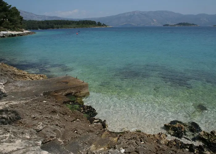 By The Sea Lumbarda, Korcula - 9300 *